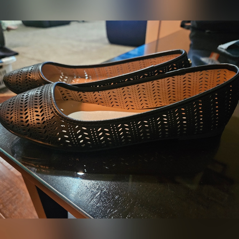 Denver Hayes Black Perforated Flats